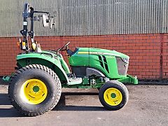 John Deere 4052M