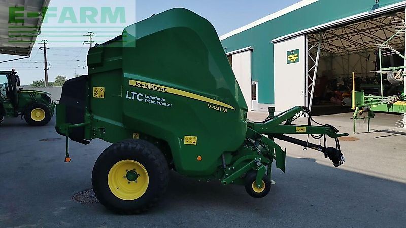John Deere v 451 m hc25