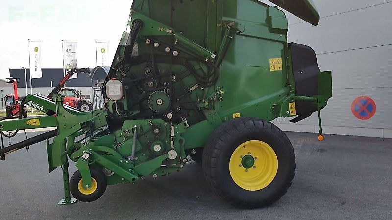 John Deere v 451 m hc25