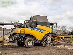 New Holland CR 8.90
