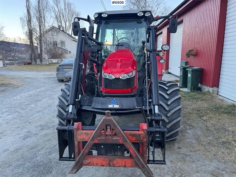 Massey Ferguson 5610 Dyna 4