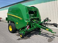 John Deere V451R