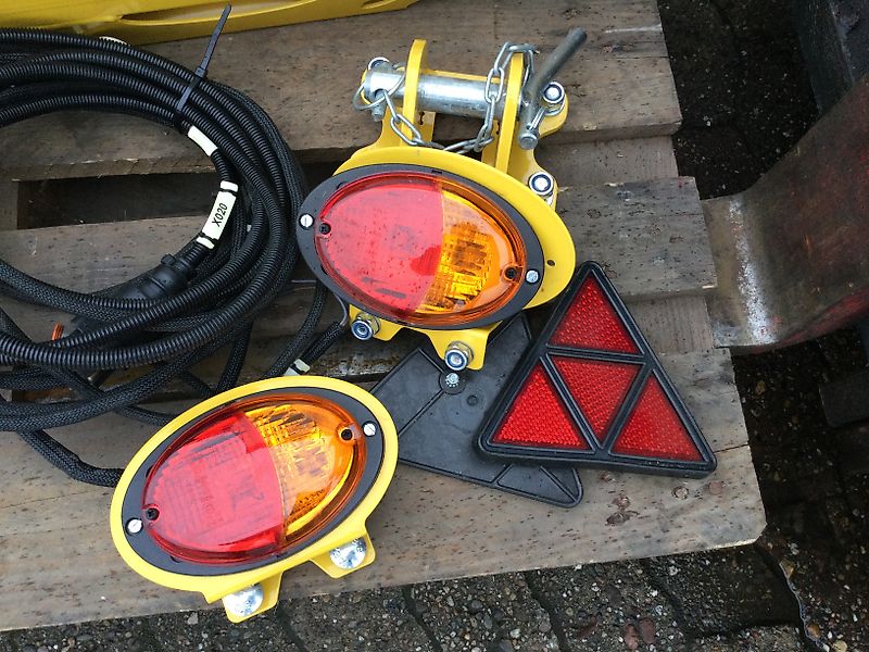 ROPA KS 475 Längsfahreinrichtung + Beleuchtung