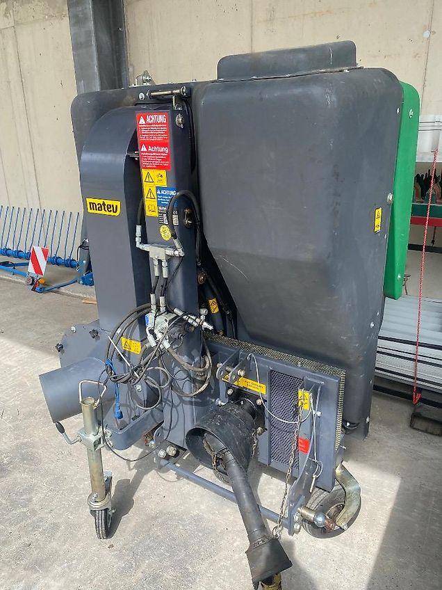 Matev CLS 650 H Hochentleerung mit MOW FM 140 Mähwerk