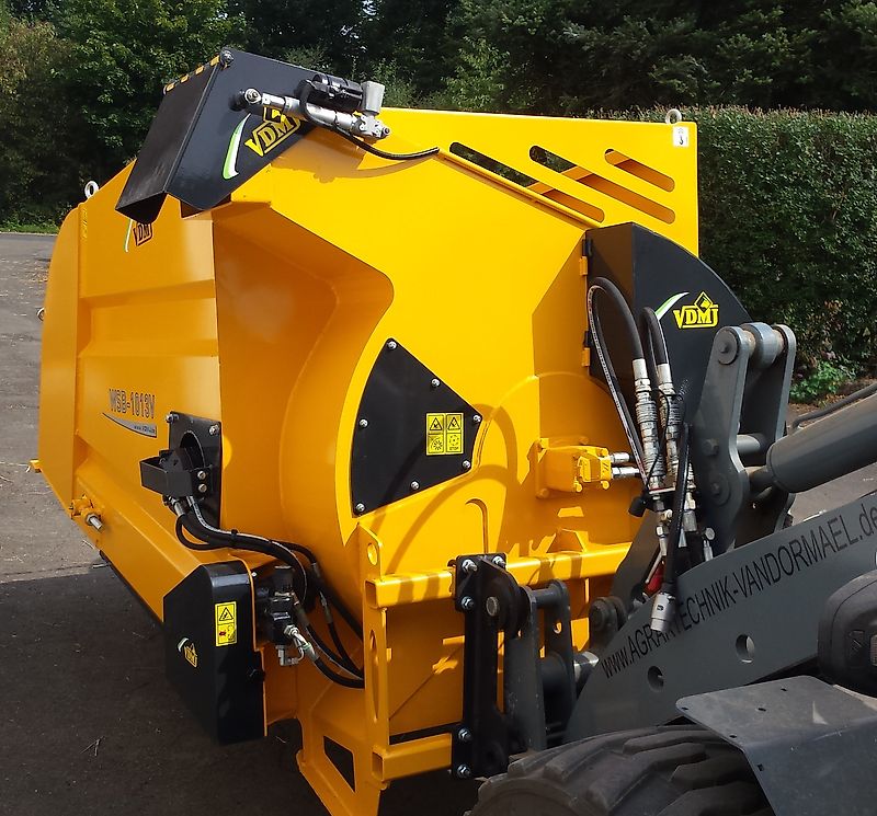 VDMJ Günstiger Strohverteiler WSB-140V Einstreumaschine Ballenauflöser