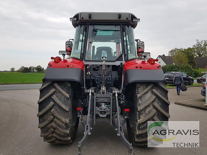 Massey Ferguson MF 5S.125 DYNA-6 MF 5S.125 DYNA-4