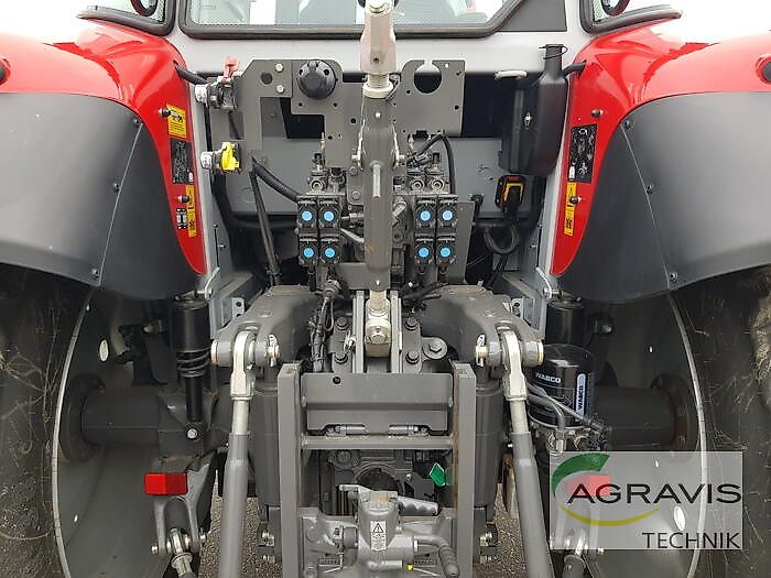 Massey Ferguson MF 5S.125 DYNA-6 MF 5S.125 DYNA-4