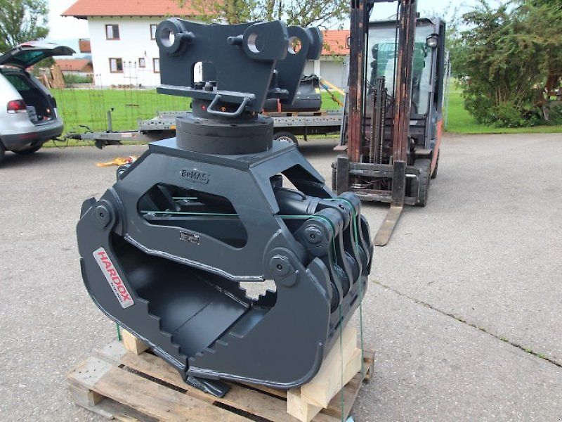 Menzi Muck UG 12 Universalgreifer Sortiergreifer