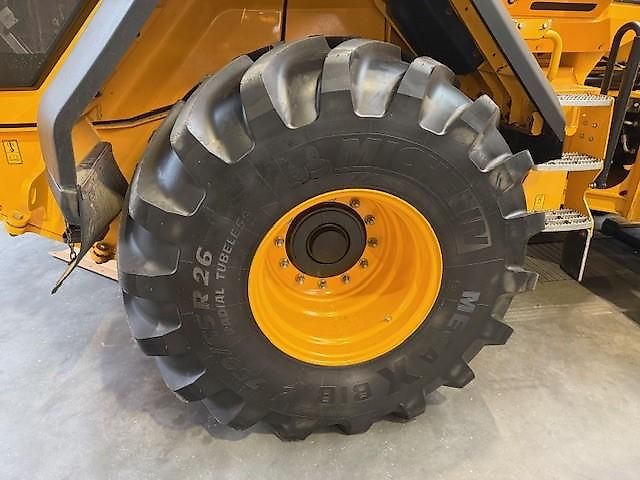 JCB 435S Agri High Lift