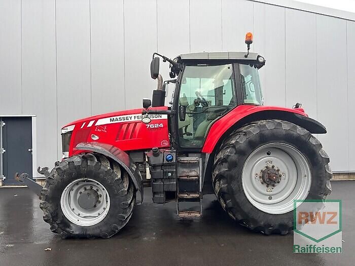 Massey Ferguson Baureihe 7624