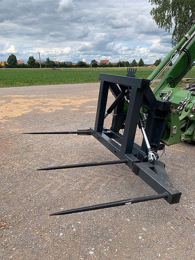 Metall-Bau DUO Ballengabel für Rundballentransport - Vorführer