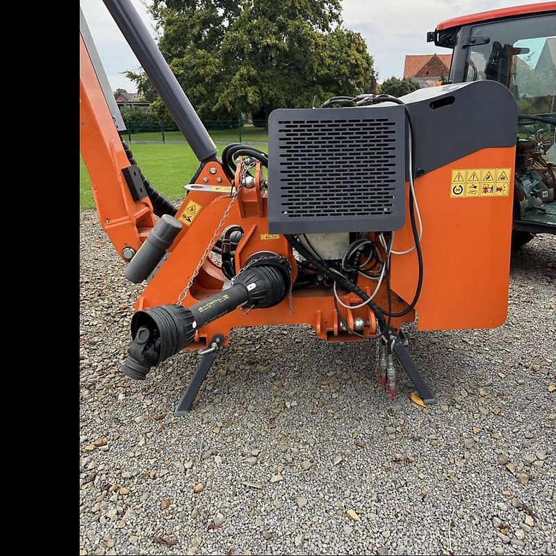 Ferri TSH 720Z mit Schlegelmähkopf