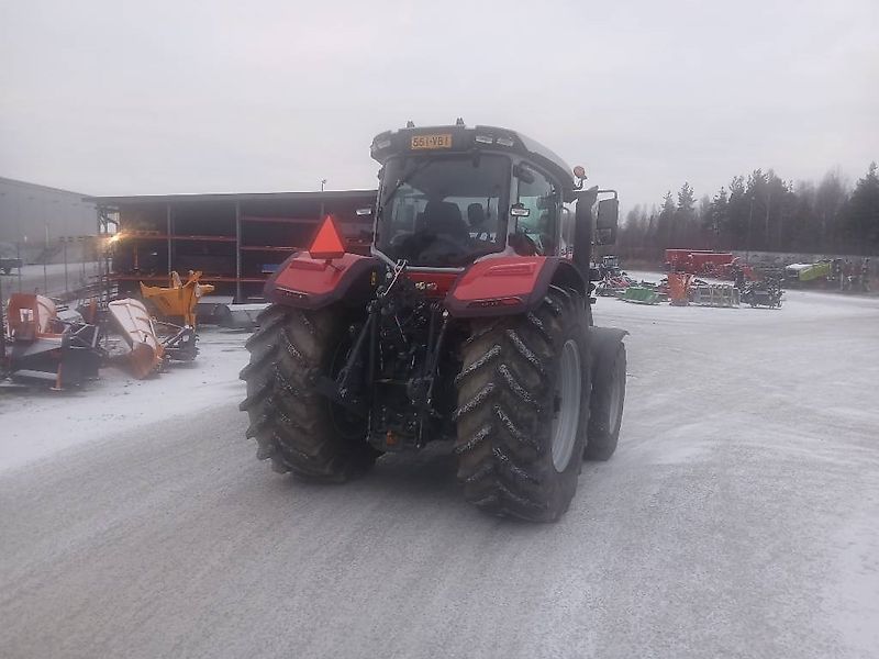 Massey Ferguson 8S305 Dyna Vt Exclusive Xtra