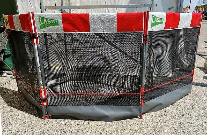 Baumstumpffräse, Stubbenfräse LASKI Predator 56 RX auf Gummiketten, Funkferngesteuert . Die High-End Wurzelfräse für den Profi!