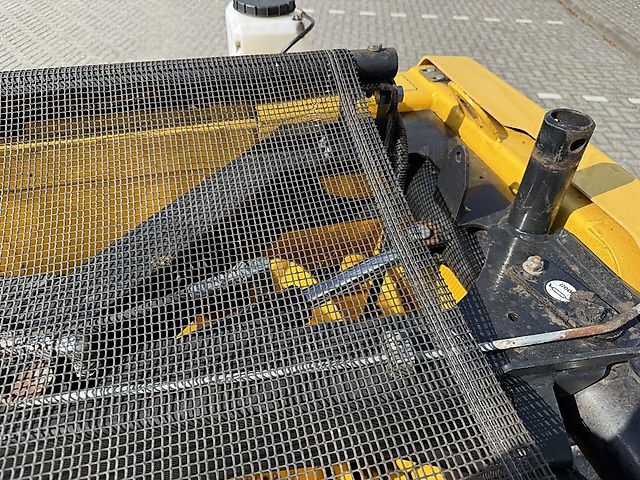 New Holland 300FPE Gras Pickup