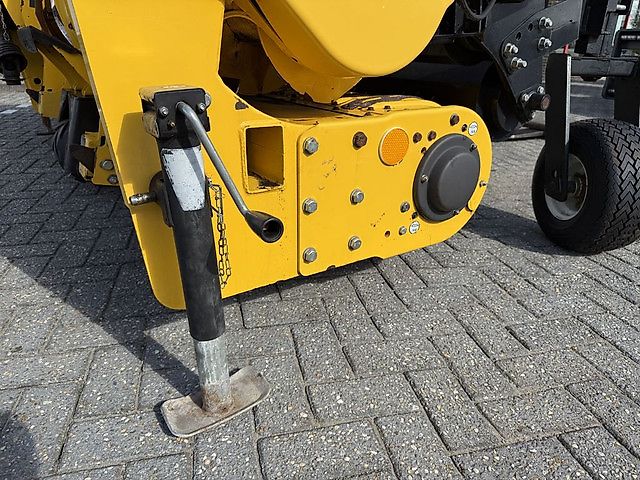 New Holland 300FPE Gras Pickup