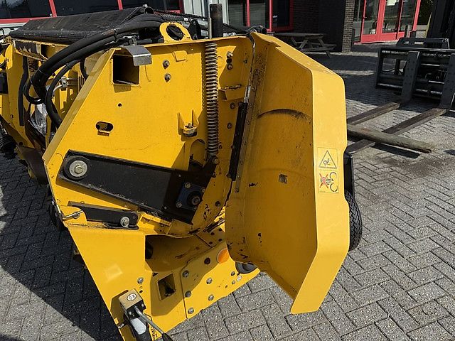 New Holland 300FPE Gras Pickup