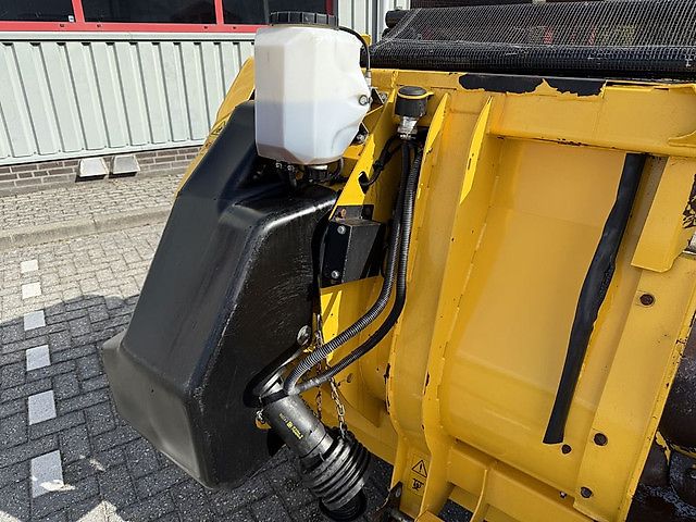 New Holland 300FPE Gras Pickup