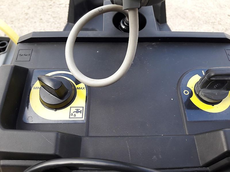 Kärcher BR 35/12 Bp Schrupp-Wischmaschine