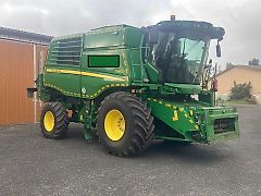 John Deere T560i Hillmaster