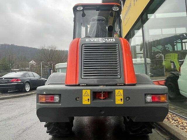 Everun ER 2500 Teleskopradlader NEU Radlader