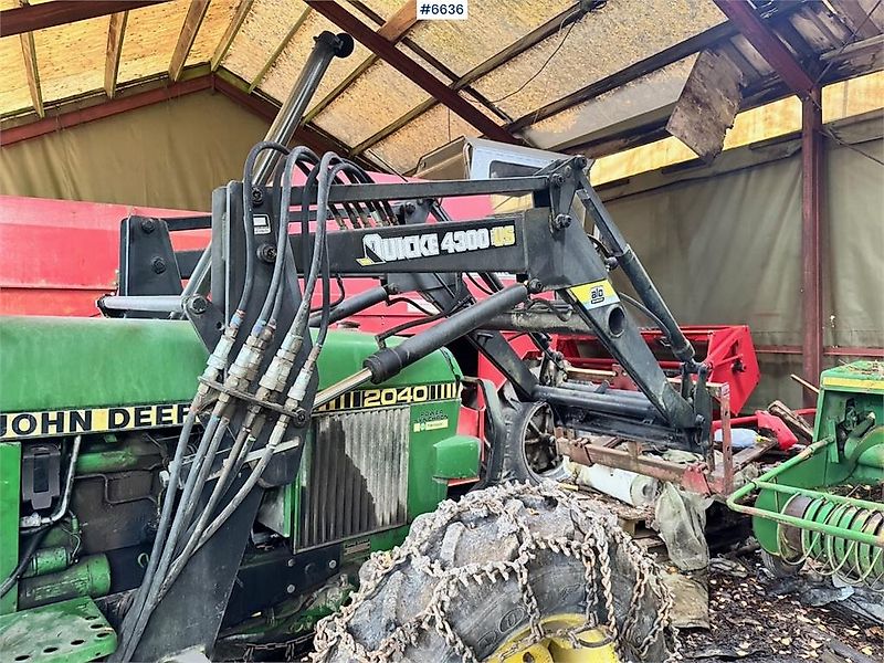 John Deere 2040