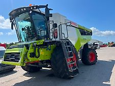 Claas Lexion 8700