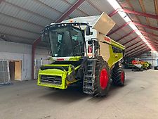 Claas Lexion 8800 4WD