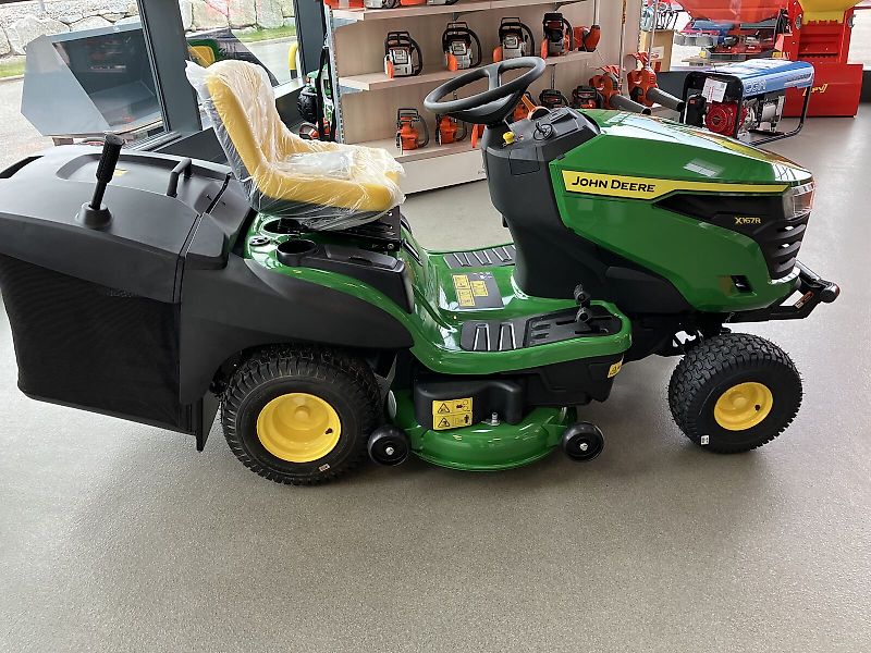 John Deere X 167R