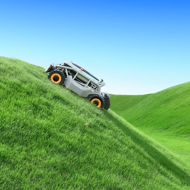 MOWRATOR S1 Mähroboter Böschungsmäher Hangmäher