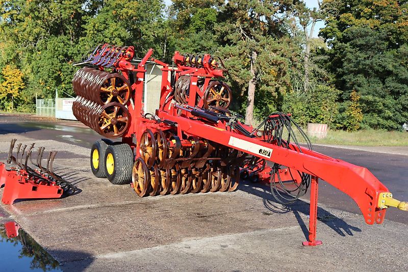Horsch REXIUS TWIN 550