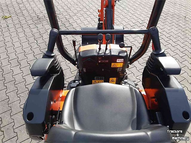 Kubota U10-5 minigraver