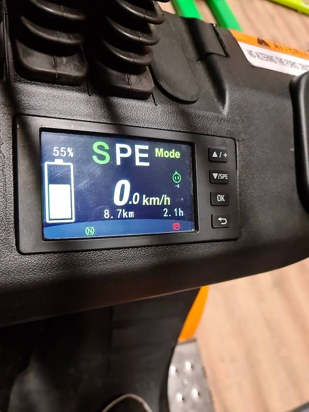 Hangcha XH-20 / High Voltage / CPD20-XY2G-SI24