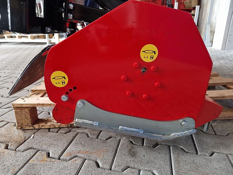 Dragone L 130 HY Hydraulischer Mulcher /Schlegelmulcher für Hoflader /Radlader
