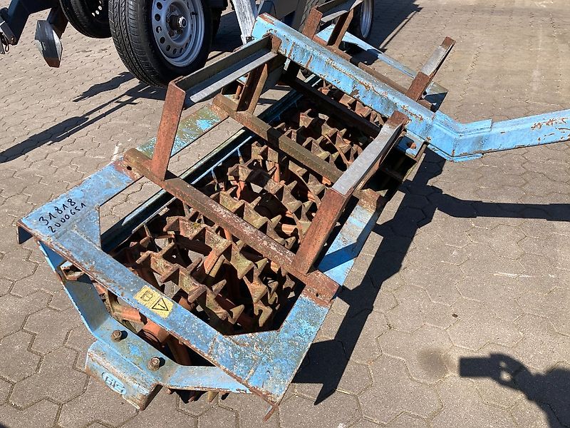 Silo-Wolff Packer mit Nachläufer