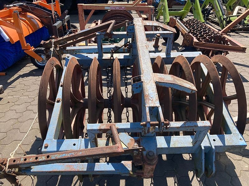 Silo-Wolff Packer mit Nachläufer