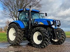 New Holland T7030 AUTOCOMMAND