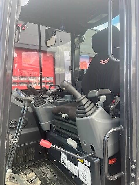 Yanmar Vio 33 U / Tiltti, 3 kauhaa, Rasvari!