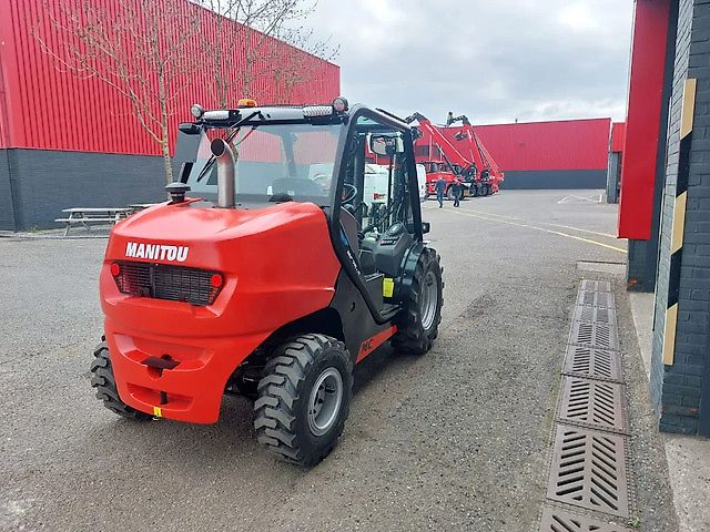 Manitou MC25-4