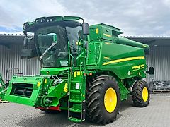 John Deere T 560HM
