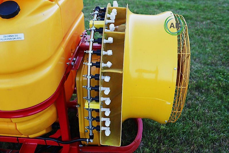 Woprol opryskiwacz sadowniczy zawieszany P166, 400 l