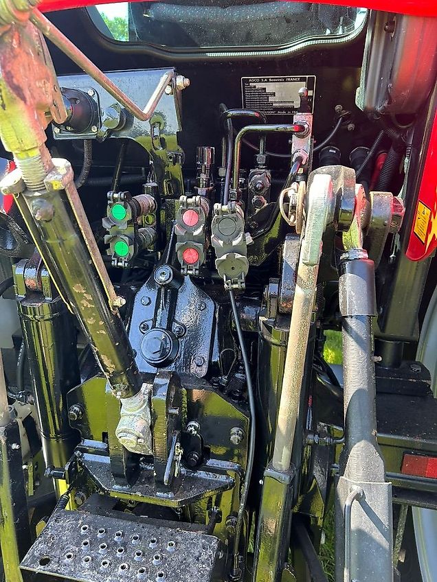 Massey Ferguson 6465