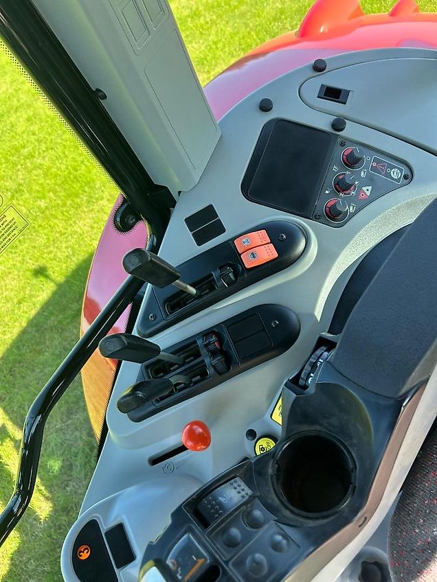 Massey Ferguson 6465