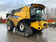 New Holland CR 9.90