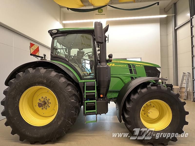 John Deere 6230R mit CommandPro