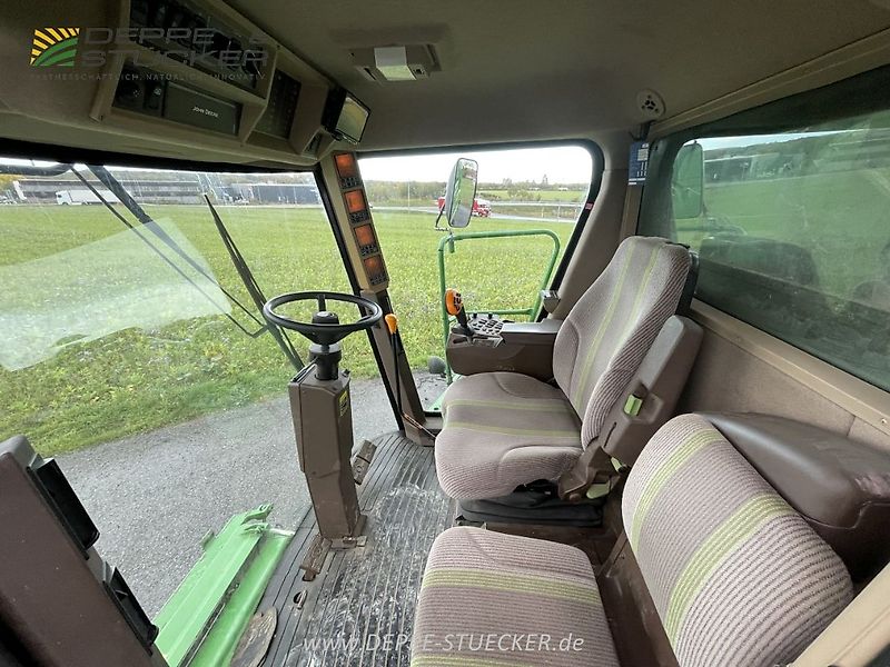 John Deere T560 HillMaster mit 620R und Rapstisch