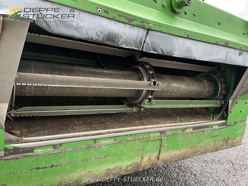 John Deere T560 HillMaster mit 620R und Rapstisch