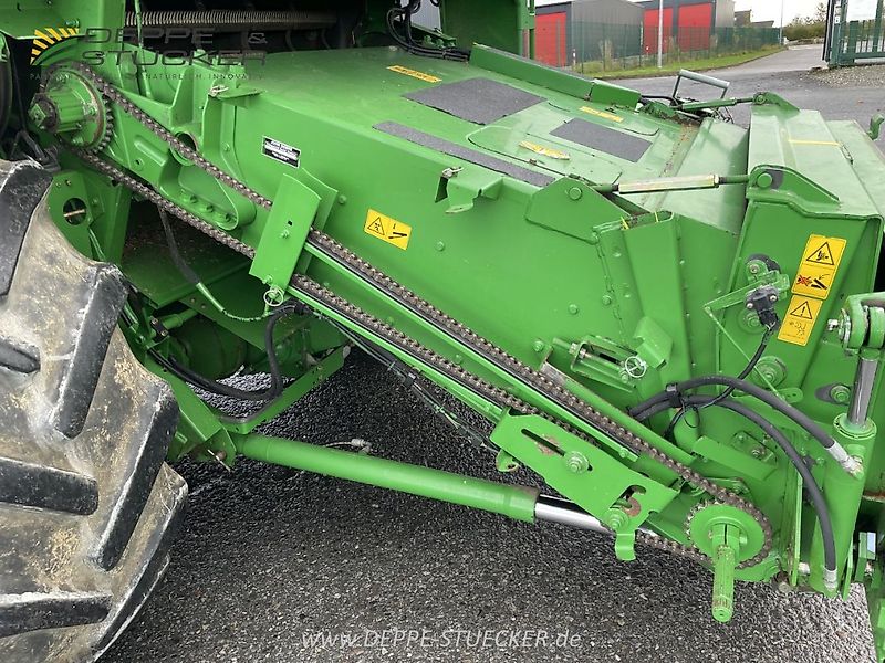 John Deere T560 HillMaster mit 620R und Rapstisch