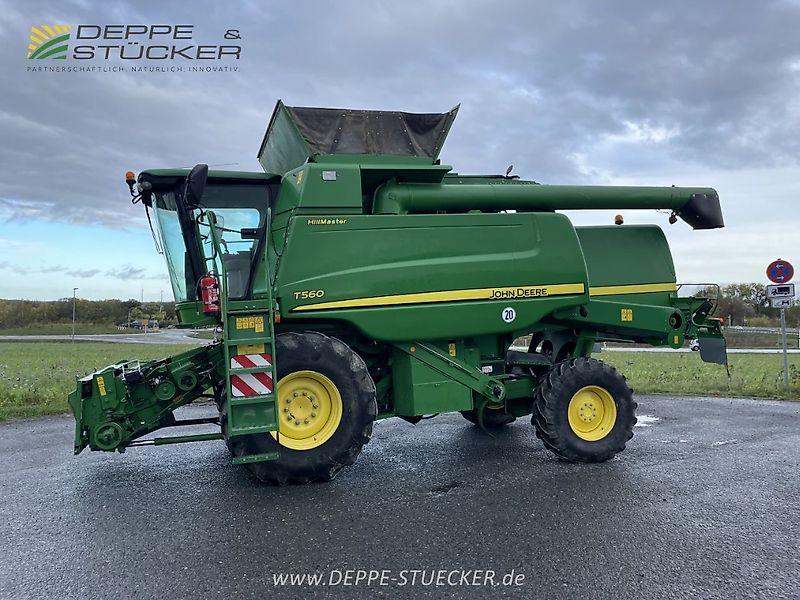 John Deere T560 HillMaster mit 620R und Rapstisch