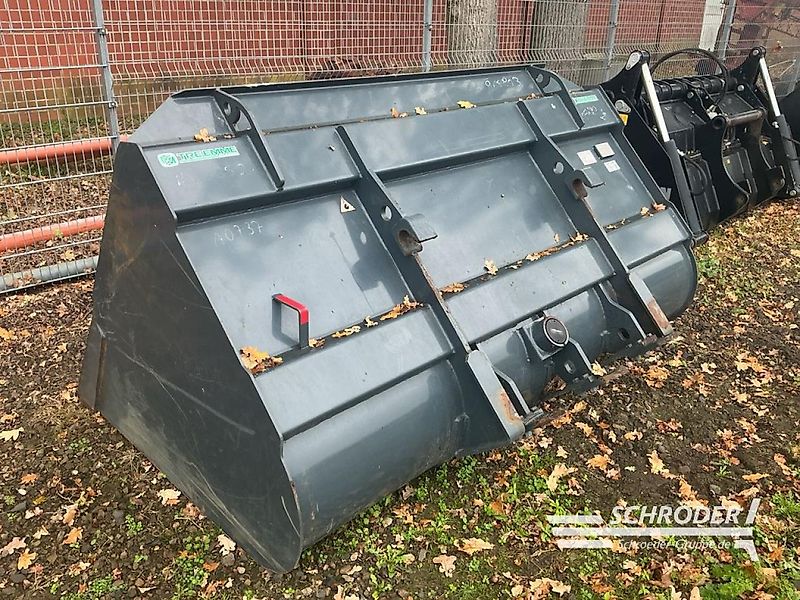 Merlo SCHÜTTGUTSCHAUFEL 2,50 M / ZM 3